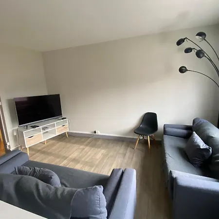 La Voisine Sur - 302 Rouen
